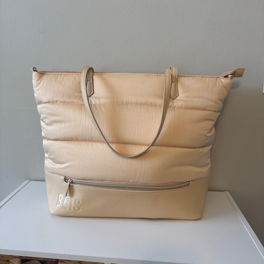 BEIS Carry All Cream Puffer Tote Bag